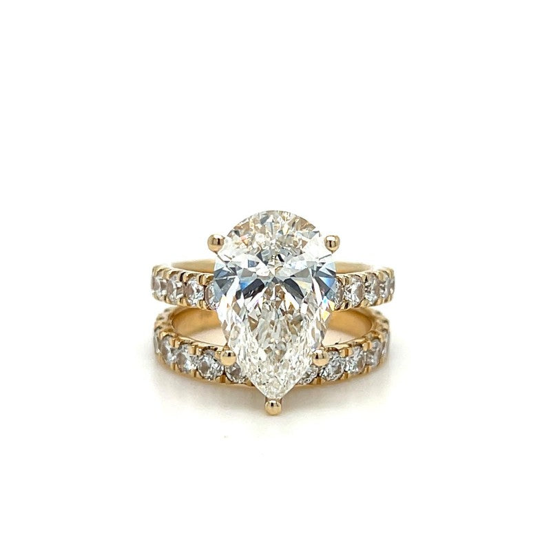 7.48 CTW Diamond Ring